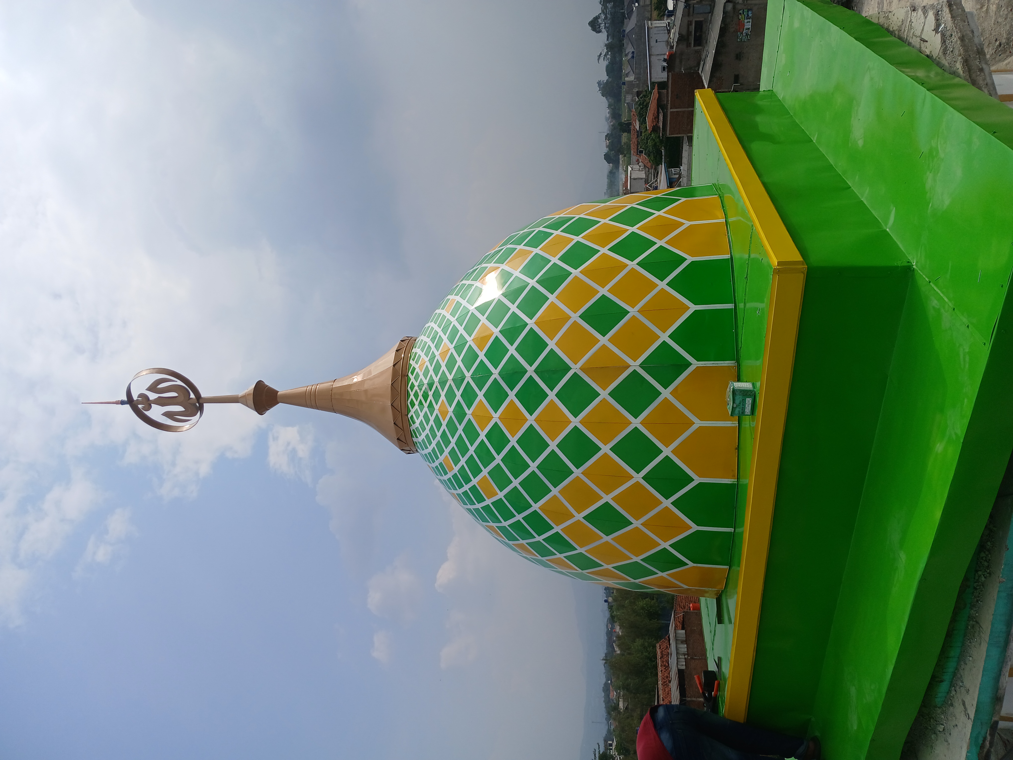 Detail Kubah Dekat